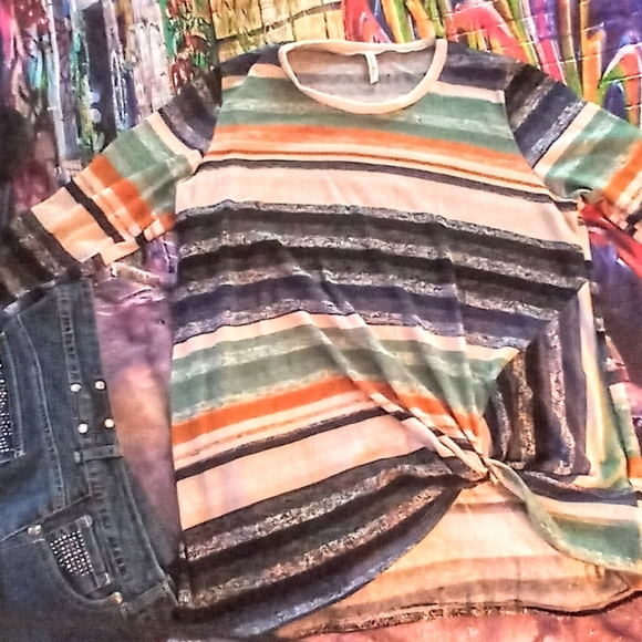 Sweater - Picture 2 of 3